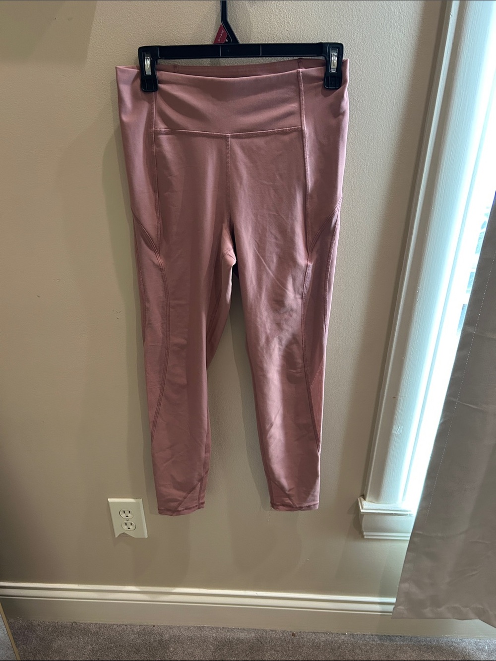 Old Navy Dusty Rose High-Rise Leggings